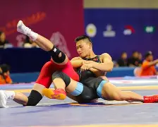摔跤总决赛上演强强对话，北城霹雳队读秒扳平钱塘天虎队，团队配合流畅；保级形势悄然变化